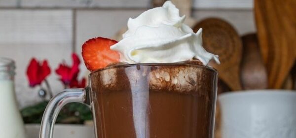 Maplefarm Cioccolata calda vegana con sciroppo d’acero - ricetta